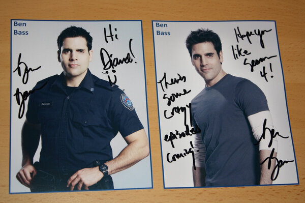 dianaseidl's tweet photo. I´m speechless. Autograph by #BenBass. 
I've always believed. The effort has paid off. THANKS #RookieBlue forever. http://t.co/aGkXHgKm