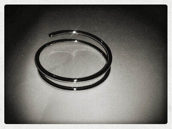 TallerBalderas9's tweet photo. Aro espiral tubo plata .925 http://t.co/trWZeTnI