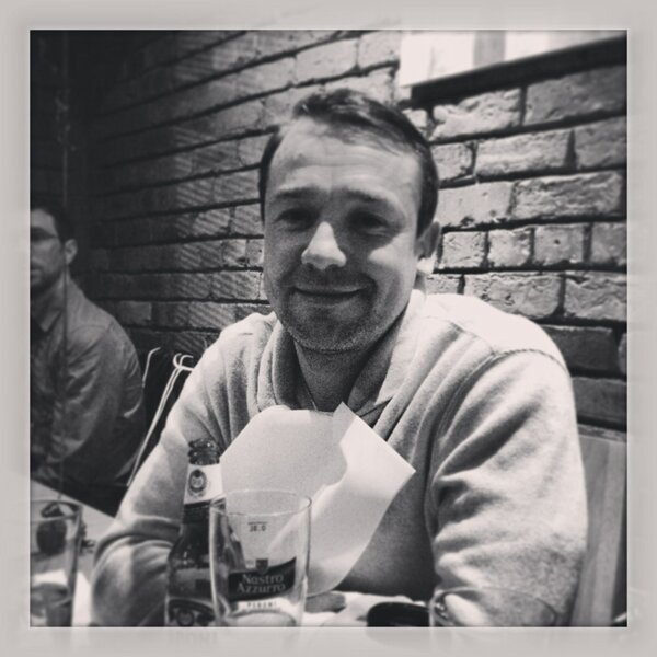 ColquittMichael's tweet photo. @dannyamb21 #80th #combover #gangster #quiff http://t.co/oJf369SX