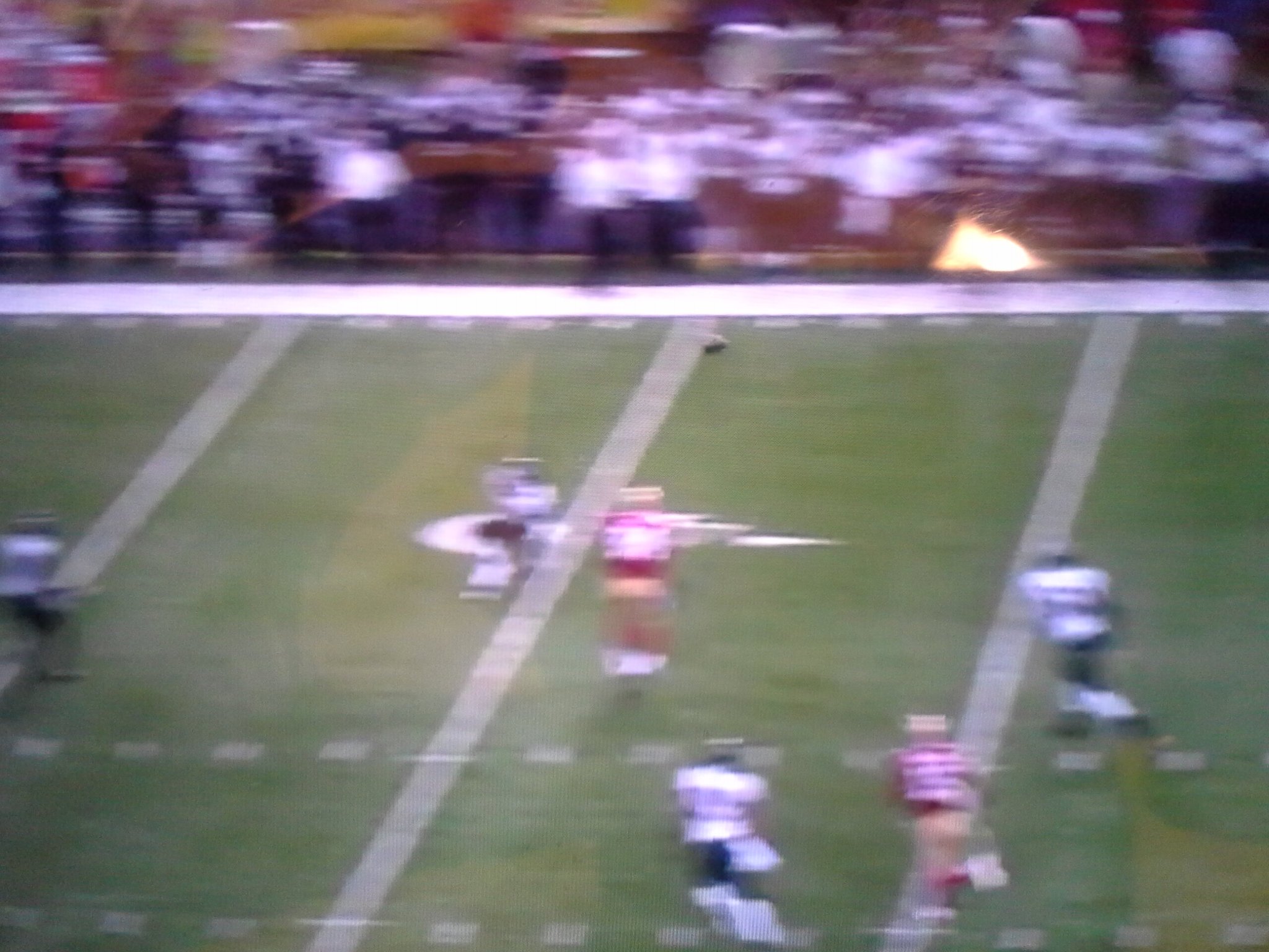 BCYHezNCIAEdn21.jpg:large