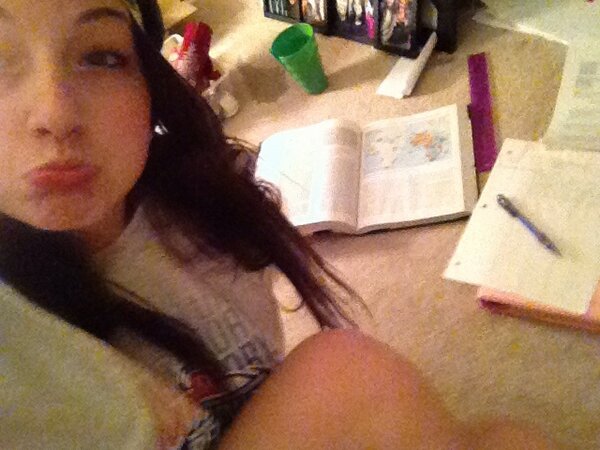 katkeatingg's tweet image. Ap world is not da business #notesnotesnotes