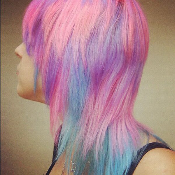 DollsWithDyee's tweet photo. So many gorgeous colors ! #DollsWithDye http://t.co/sSWoUNqP