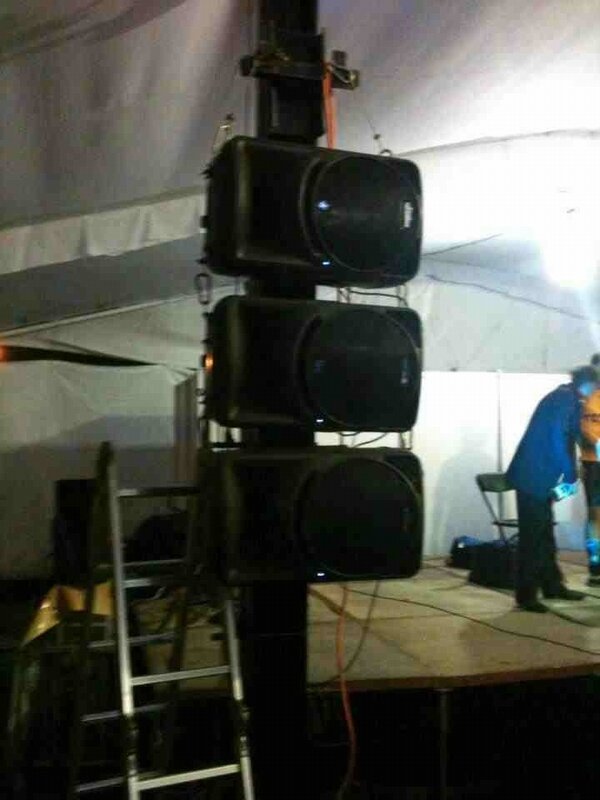 line array mackie