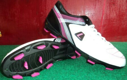 FSsportStore's tweet photo. League Matrix http://t.co/P6Yfk4b8