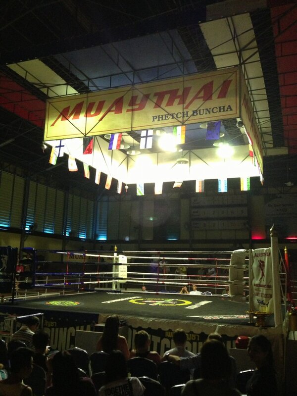 aurelovesushis's tweet photo. In ko samui, waiting for my first thai boxing match to start! http://t.co/lZDg6Mng