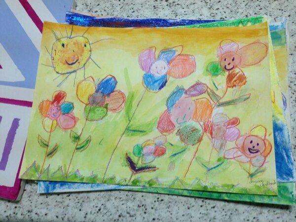 AyadinaAssoc's tweet photo. A drawing from one of our children enrolled in the Ayadina-Naji Cherfan Visual Arts class. http://t.co/vxqbEfO0