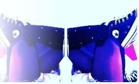 MonroeBree's tweet photo. #reflection loves💋 http://t.co/G1PfRXvC