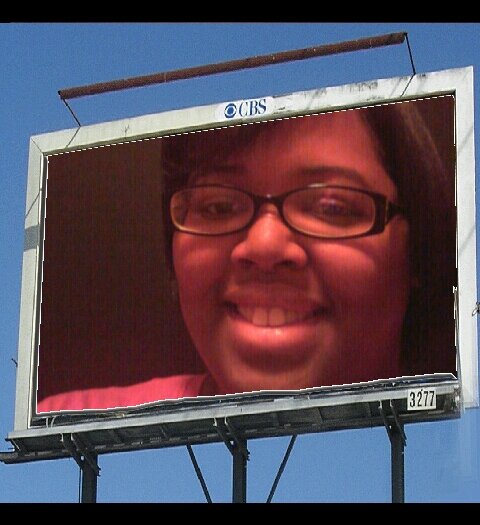 miss_neishalynn's tweet image. MY PIC ON A CBS BILLBOARD. #newapp #funframes