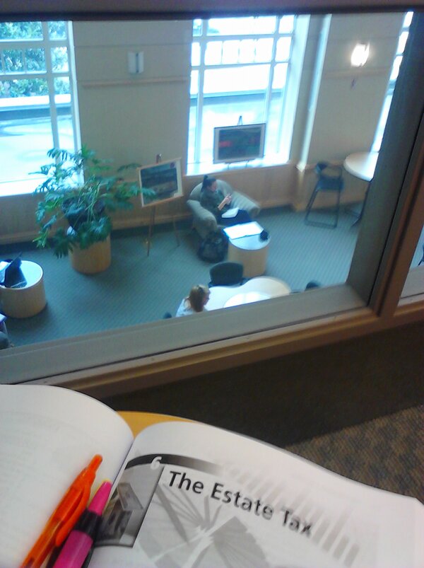 Bear_I_Can_See's tweet image. #librarybound