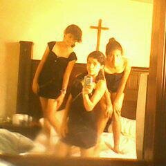 Michgomez11's tweet photo. yo margarita y mi hermana andrea http://t.co/erXuDnxb
