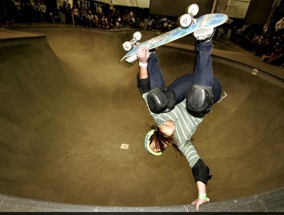 DYLAmag's tweet photo. Check out DYLA's coverage of the #Vans #combiclassic. #poolskating #skating http://t.co/NPfBQDAF http://t.co/NkjBzjPJ