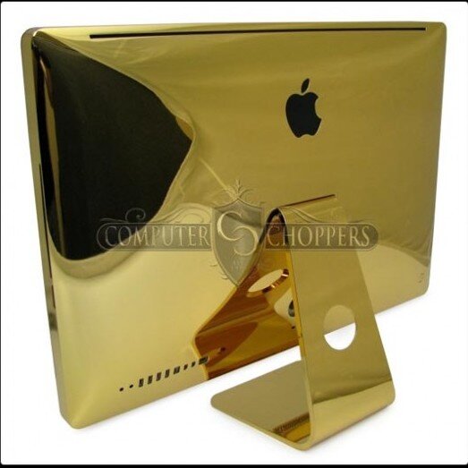 TheExecLounge's tweet image. 27inch gold iMac $7000-10000 a luxury way to surf the net.