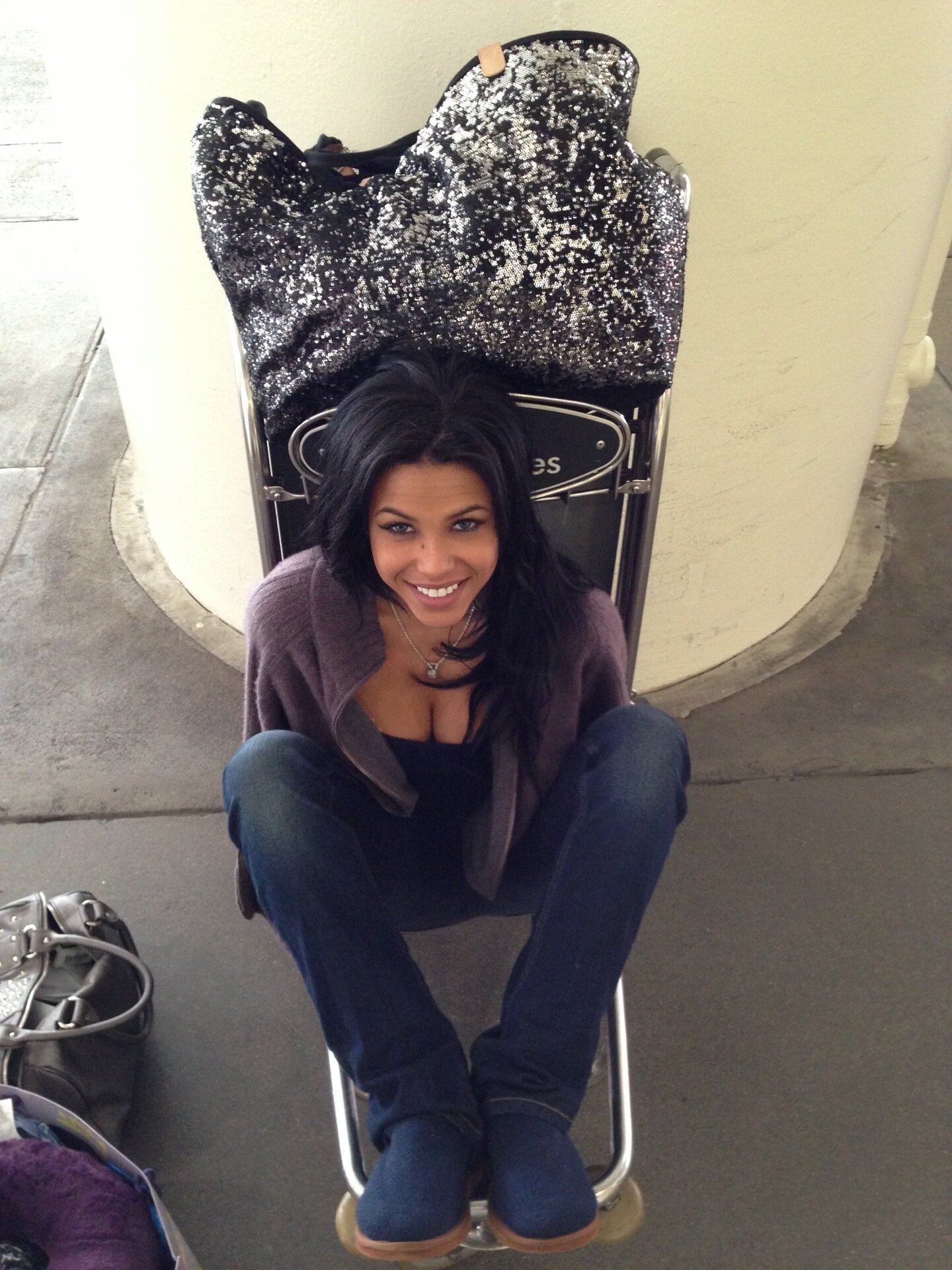After a long trip, I just didn't want to walk! Lol http://t.co/Y1DWKS9Z