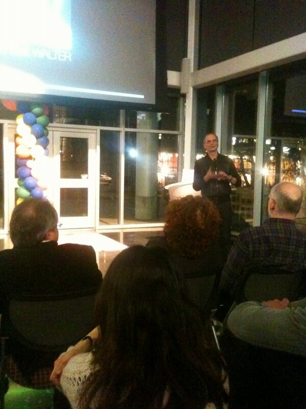 PhilaUMSID's tweet image. Just had a great talk from  Paul Rowan,  the co founder of Umbra, on who he is and Umbra&apos;s process.