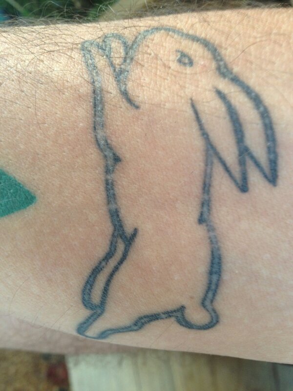 deuu182's tweet photo. @SSFCRABBITOHS 
Here's mine,done in Hawaii http://t.co/KA6Q9mtB