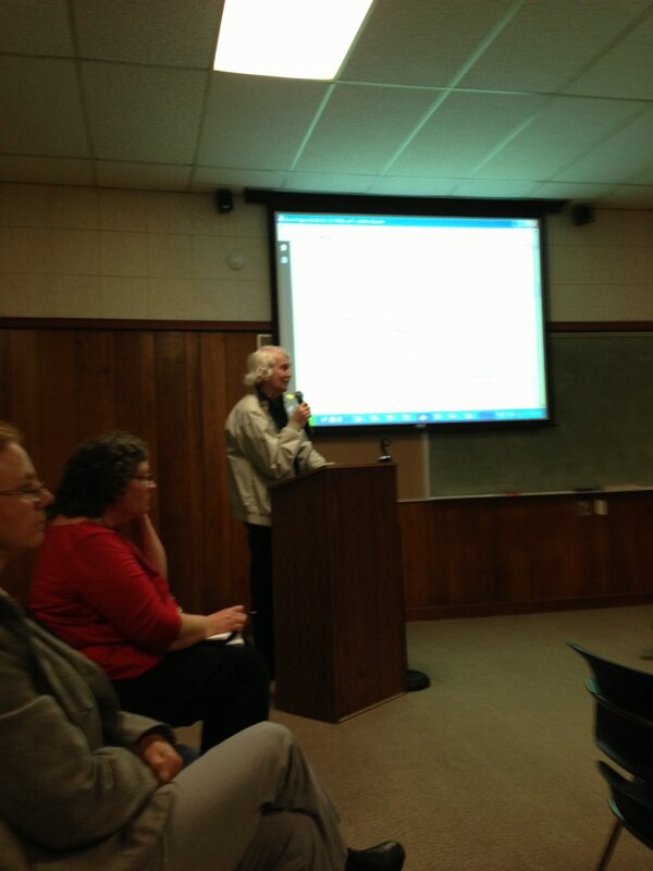 CFEC_CA's tweet image. At Solano Community College District Board Meeting-George Gwynn speaking against the #projectlaboragreement #PLA