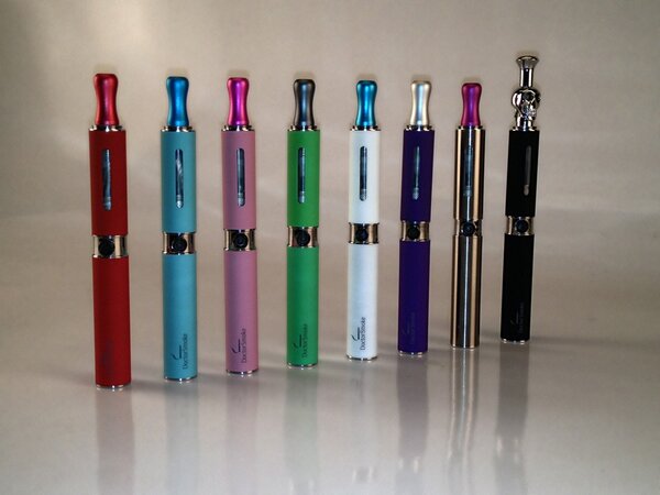 TittiBartoli's tweet image. @PgGrilli io sono #doctorSmoke le migliori elettroniche sul mercato!!!