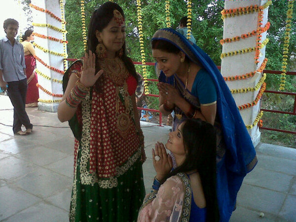 Embedded image permalink