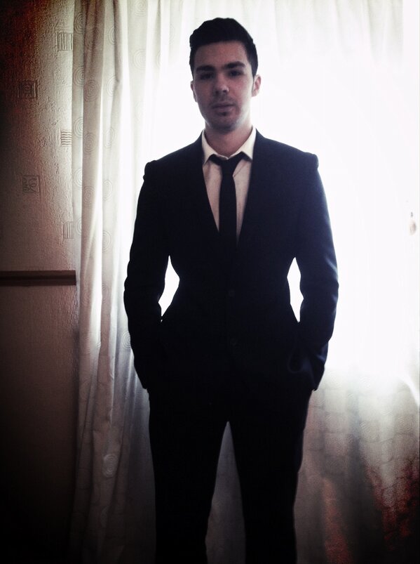 kevbearsmith's tweet image. Ready for my interview!
#jamesbond
#inception
#feelsharp
#absolutelycrappingmyself