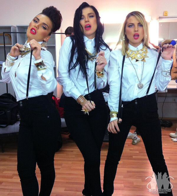 serebrohungary's tweet photo. @SerebroOfficial Good morning¡ / Jó reggelt¡ http://t.co/jFaYhG9P