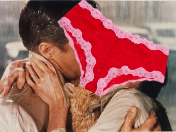 … Can you guess which romantic moment Kinkys have popped up in today? #kinkyvalentines