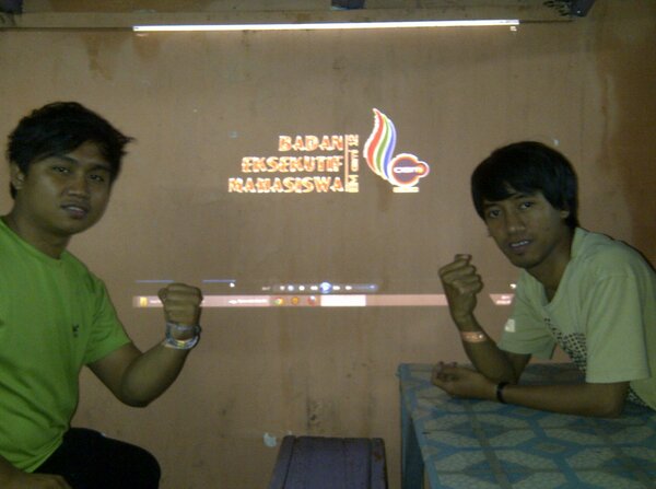 bemasmi12's tweet image. [PRE-LAUNCHING] #MAPS13 Video @D_AmbankTolucky @cabzecko @reintapada #FinalEditing 1