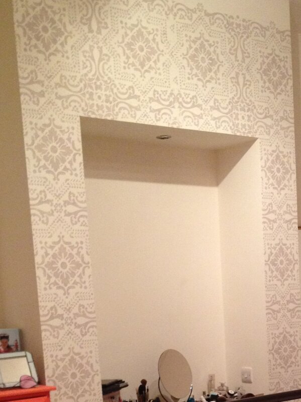 seehannah's tweet photo. @humanseavintage in a fit of procrastination I painted my downstairs toilet, I also used it to stencil in my bedroom http://t.co/m1vgZMYc