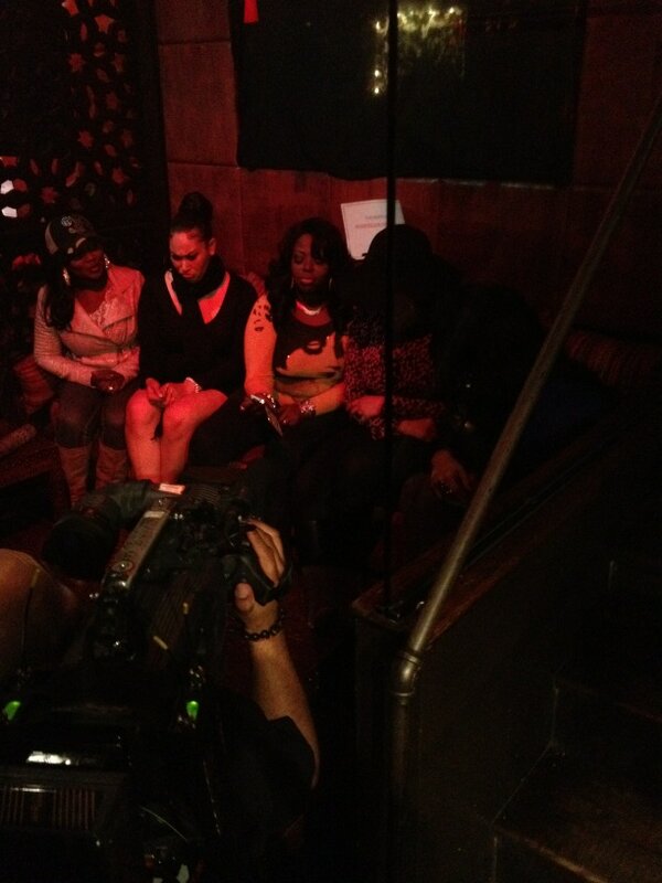 kayemakeup's tweet photo. On set of R&amp;B Diva Faith Evans Makeup by @kayemakeup http://t.co/Tg1mnbf9
