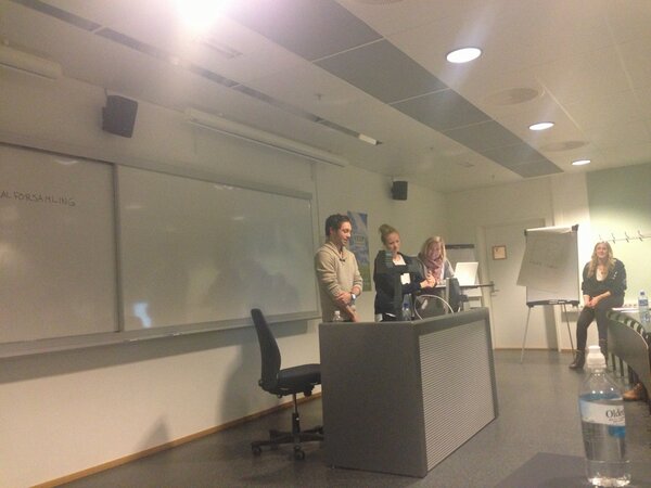 markooslo tweet picture