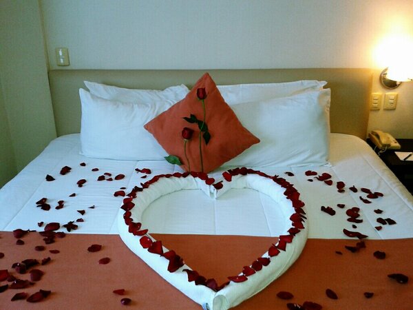 oceanviewcamp's tweet photo. #14feb porque se lo merecen te invitamos a sorprender a tú pareja. Pregunta por nuestro paquete honeymooners. http://t.co/VGUxSELm