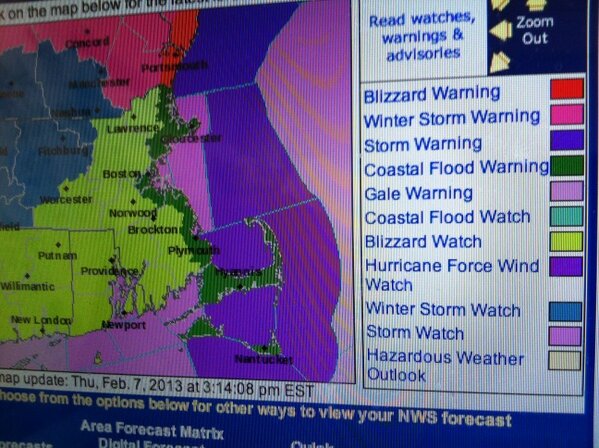 TheTKWeatherXp's tweet photo. So pretty, yet so scary. #blizzard #winterstorm #flood #gale #hurricane &amp; worst of all, #hazardous #weather http://t.co/yhQl6ezx