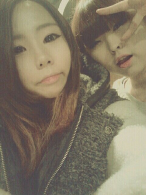 dancesul's tweet image. 가게지갑찾으러갔다가
ㅇㅏ스리랑급만남♥
카페에서데이뚜해따~