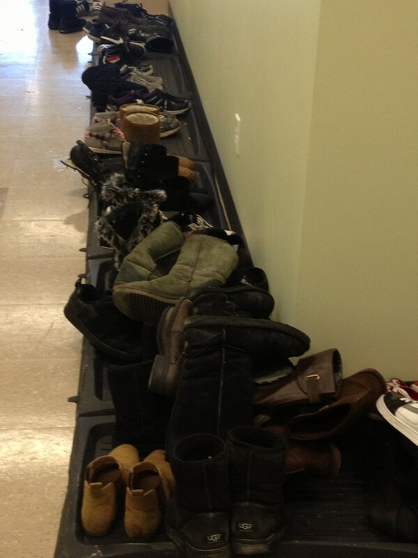 WayfindersMB's tweet image. This is the kind of first day at #ninefifty we are having! #rockacroc #wayfinders