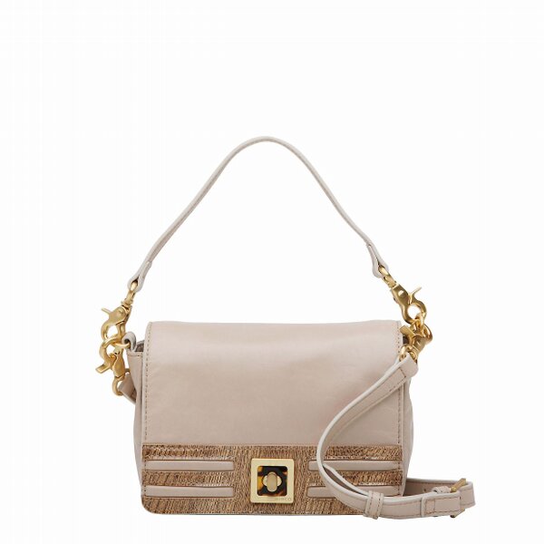 glamcornerau's tweet image. We LOVE hangbags! RETWEET for a chance to WIN this #Mimco bag #FREEBIEFRIDAY. Drawn at 5pm AEDST today @theglamcorner