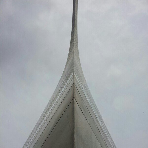 Mid-day Saaranin. 630 feet into the air.