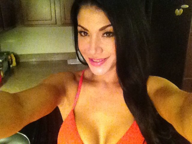 BCjq5LmCYAAM231.jpg:large