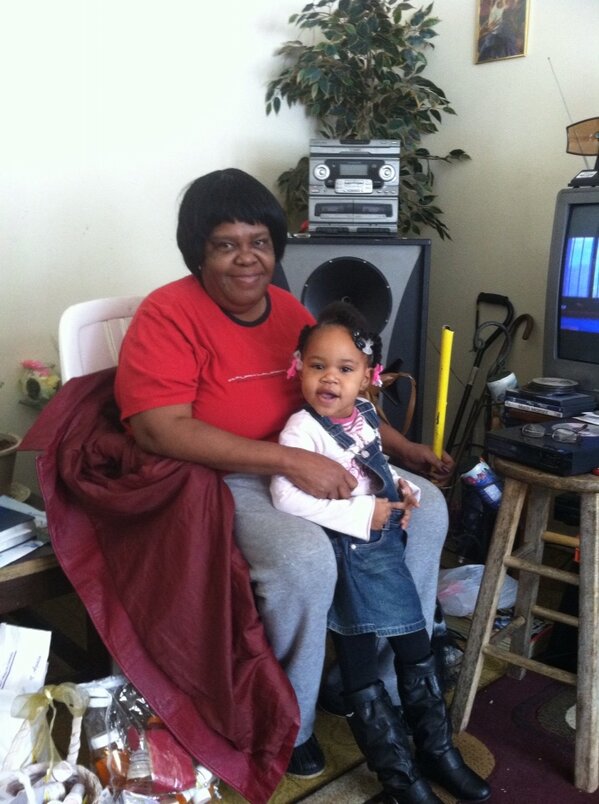 SexC_K's tweet photo. I love these two ladies http://t.co/2kZeCgof