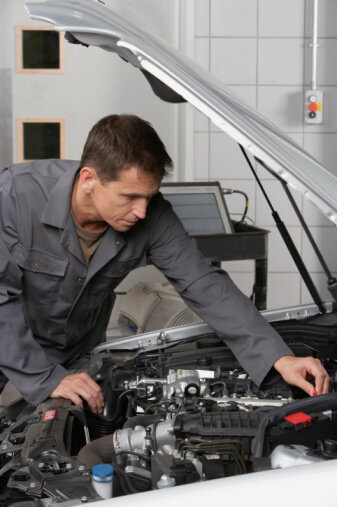 NJAutoStore's tweet image. The Auto Superstore specializes in tire sales and automotive service. We offer oil changes, brake repair, and more.