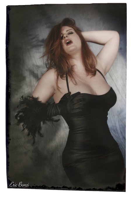 Jessica Rabbit par Eric Bonzi http://t.co/sm787Tgf<a href="/tag/sexy"class="tags"><span>#sexy</span></a><a href="/tag/fetish"class="tags"><span>#fetish</span></a><a href="/tag/americanbully"class="tags"><span>#americanbully</span></a><a href="/tag/boobs"class="tags"><span>#boobs</span></a><a href="/tag/samhain"class="tags"><span>#samhain</span></a><a href="/tag/misslula"class="tags"><span>#misslula</span></a>