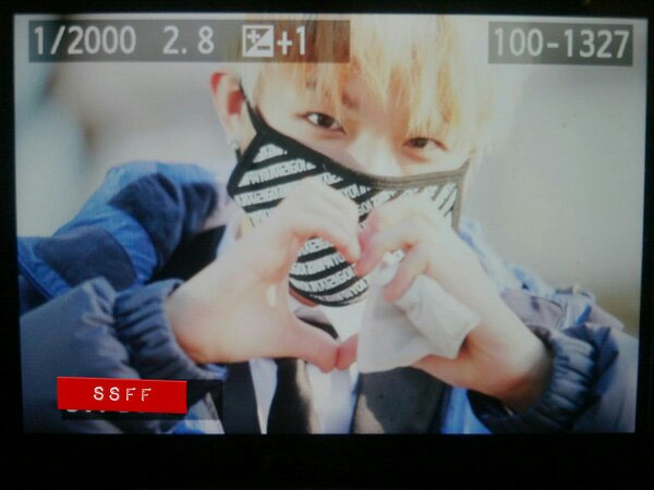 SSFF_official's tweet photo. 130208 뮤직뱅크 하이터치 이벤트 프리뷰 오늘도 반짝반짝 빛났던 우리 성미니>ㅠ<! 널보면 언제나 기분이 좋다 ㅠ_ㅠ 너무너무 좋아해♥-♥ http://t.co/dKG3Leen