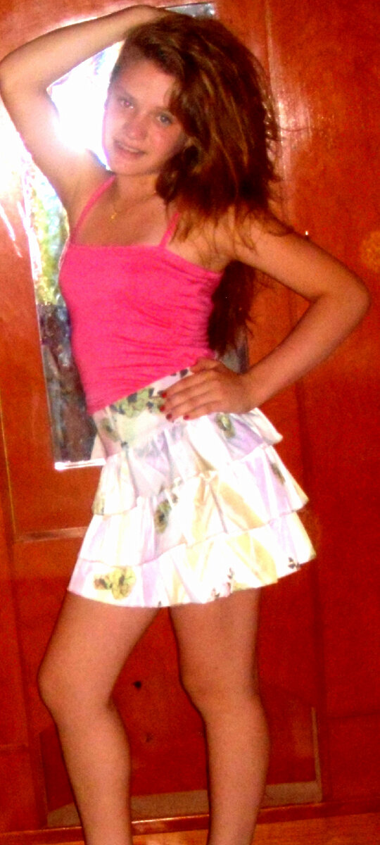 BritosNady's tweet photo. jaja que desastre mi pelo..!! http://t.co/piONZPBS