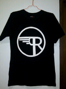 Buruan » "<a href="/FreeSays_BALI/">FreeSays Apparel</a>: TS.FRYS.LOGO | SIZE: S,M,L,XL | IDR 95.000 "