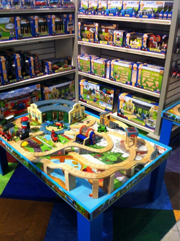 thomas the train wooden table