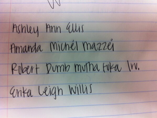 AmandaMazzei15's tweet image. #MiddleNames @robertt_irvinn @ashley96ellis @erikawillis_