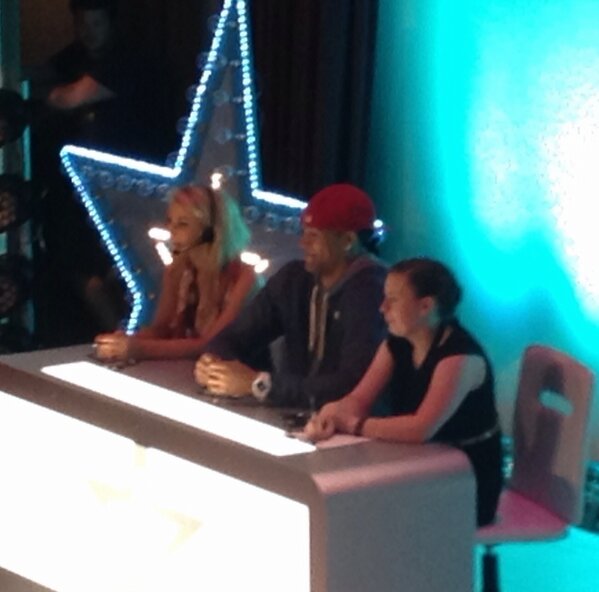 Claire_cpj's tweet photo. Lovely #ashleybanjo in #stella2 he smelt sooo lush! http://t.co/UnDkelhi