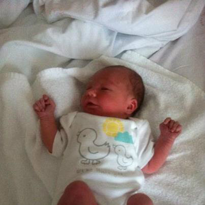 justjaka's tweet photo. Katie did me proud. like you all to meet Samuel Alexander.Born 7/2/13, 8lb1 and 21'long. http://t.co/10V2bw73