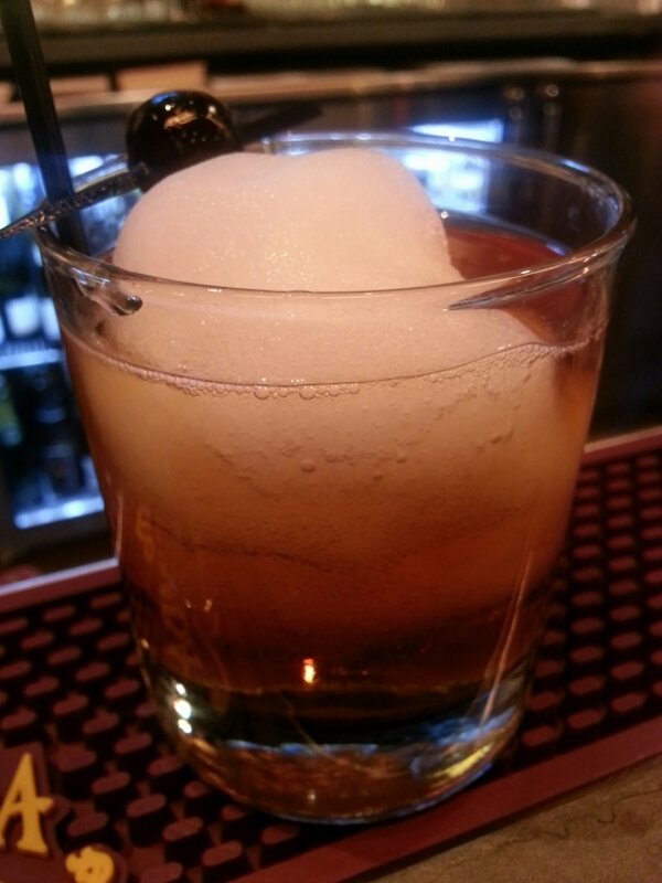 @eatyourlentils thought you'd appreciate this. <a href="/ToddAlstrom/">Todd Alström</a>: snowball Manhattan @WestBridge02139