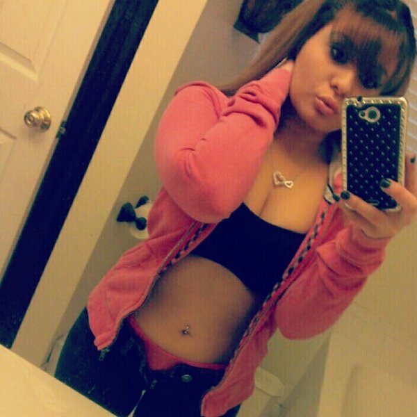 IGotYuAddictedd's tweet photo. http://t.co/Z9zhbwpl