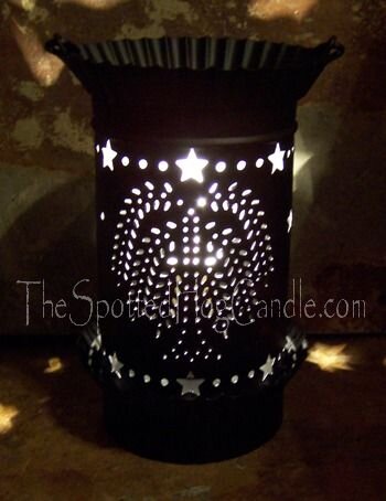 SpottedHog's tweet photo. Tin Warmers are available now with limited stock. Free Jumbo clamshell of your choice with each warmer ordered. http://t.co/nSi1QN95