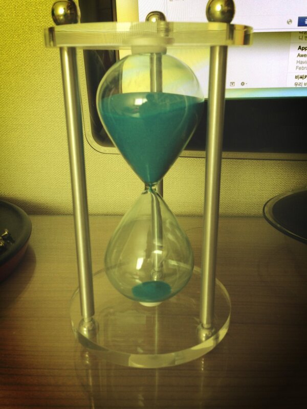 zioneda's tweet photo. 한시간만 집중하기 http://t.co/1eDd2EPR